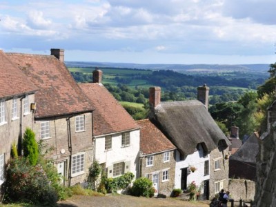 Easter Holidays Late  Availability in UK One Off Places - Beach Houses, Millhouses, Medieval Halls and Rural Glamping